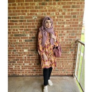 Meet your Posher, Sadia